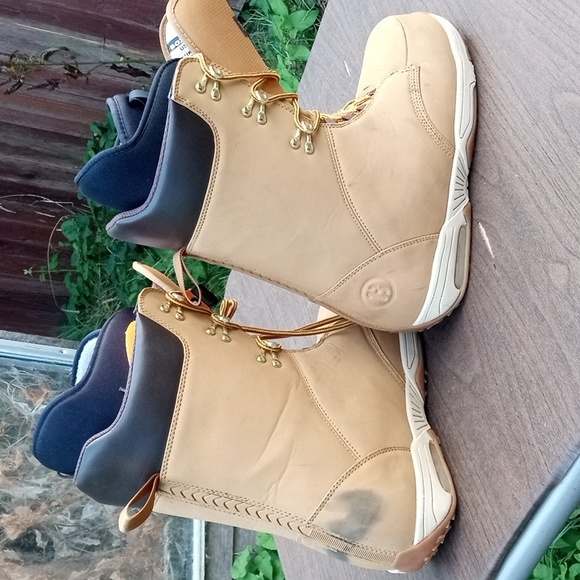 Burton Other - BURTON BOXER SNOWBOARDING BOOTS MENS 10.5 TAN ADJUSTABLE ❄️